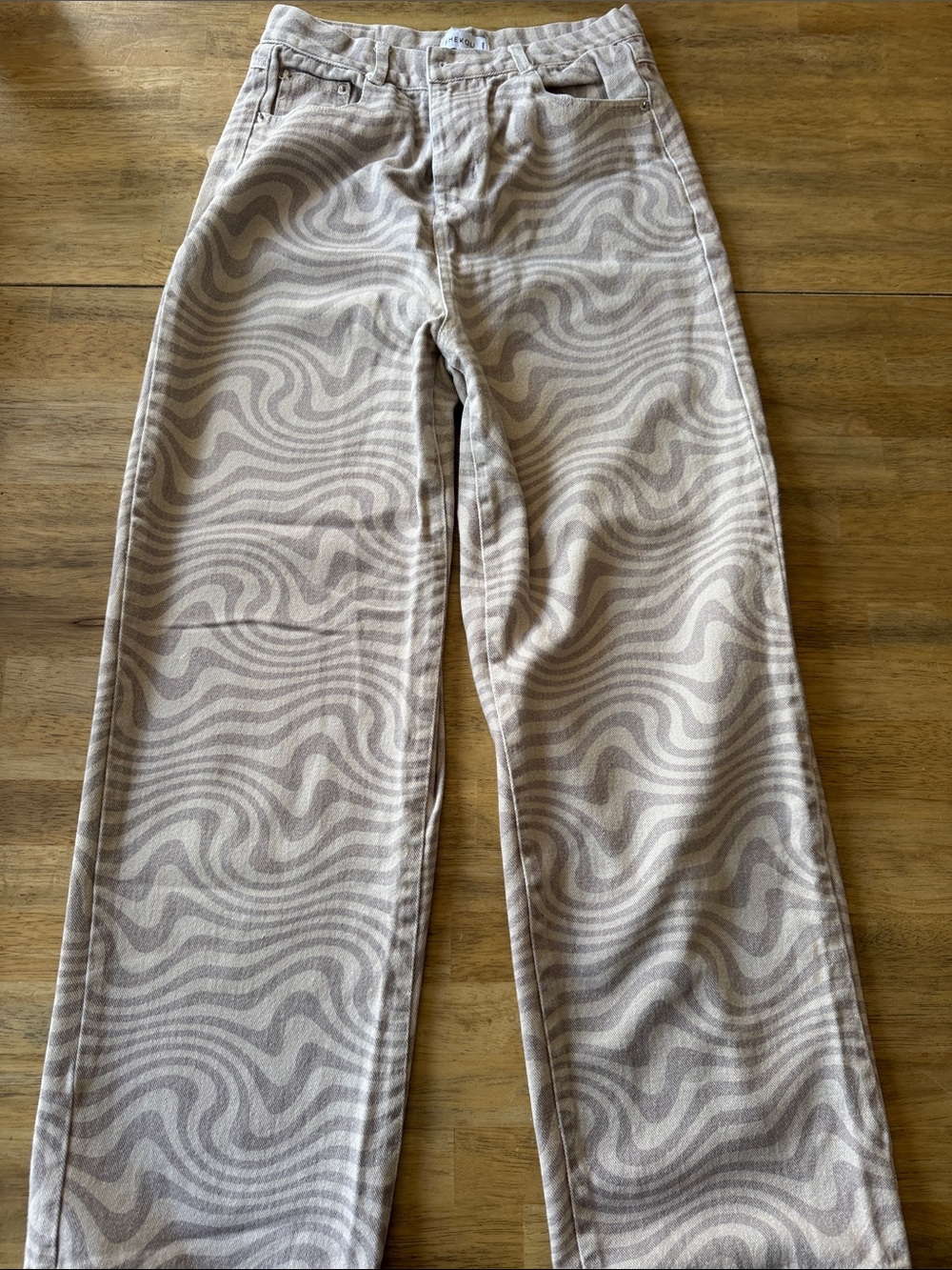 Womens Beige Swirl-Pattern Chinos — Neutral Printed Straight-Leg